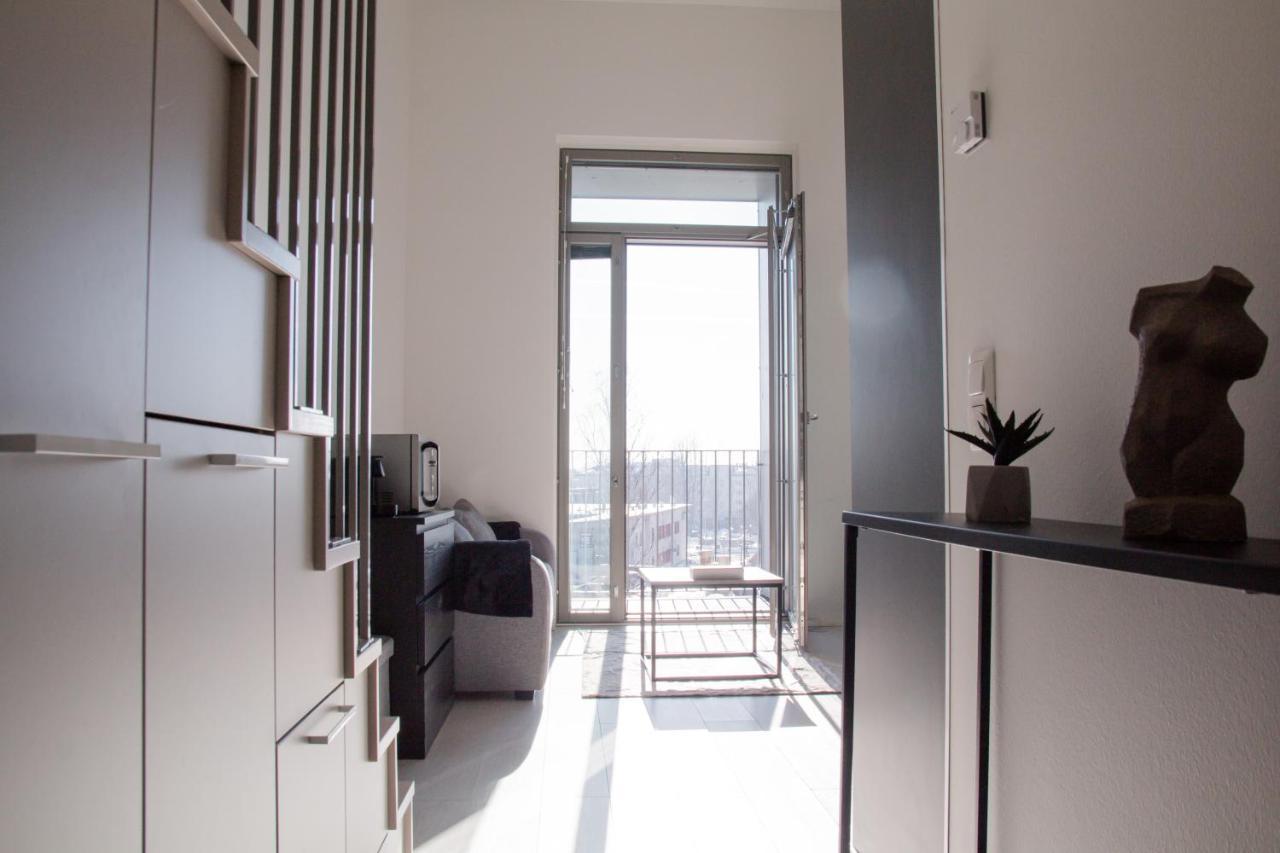 Elegant Penthouse Loft - Near The Airport Appartement Vantaa Buitenkant foto